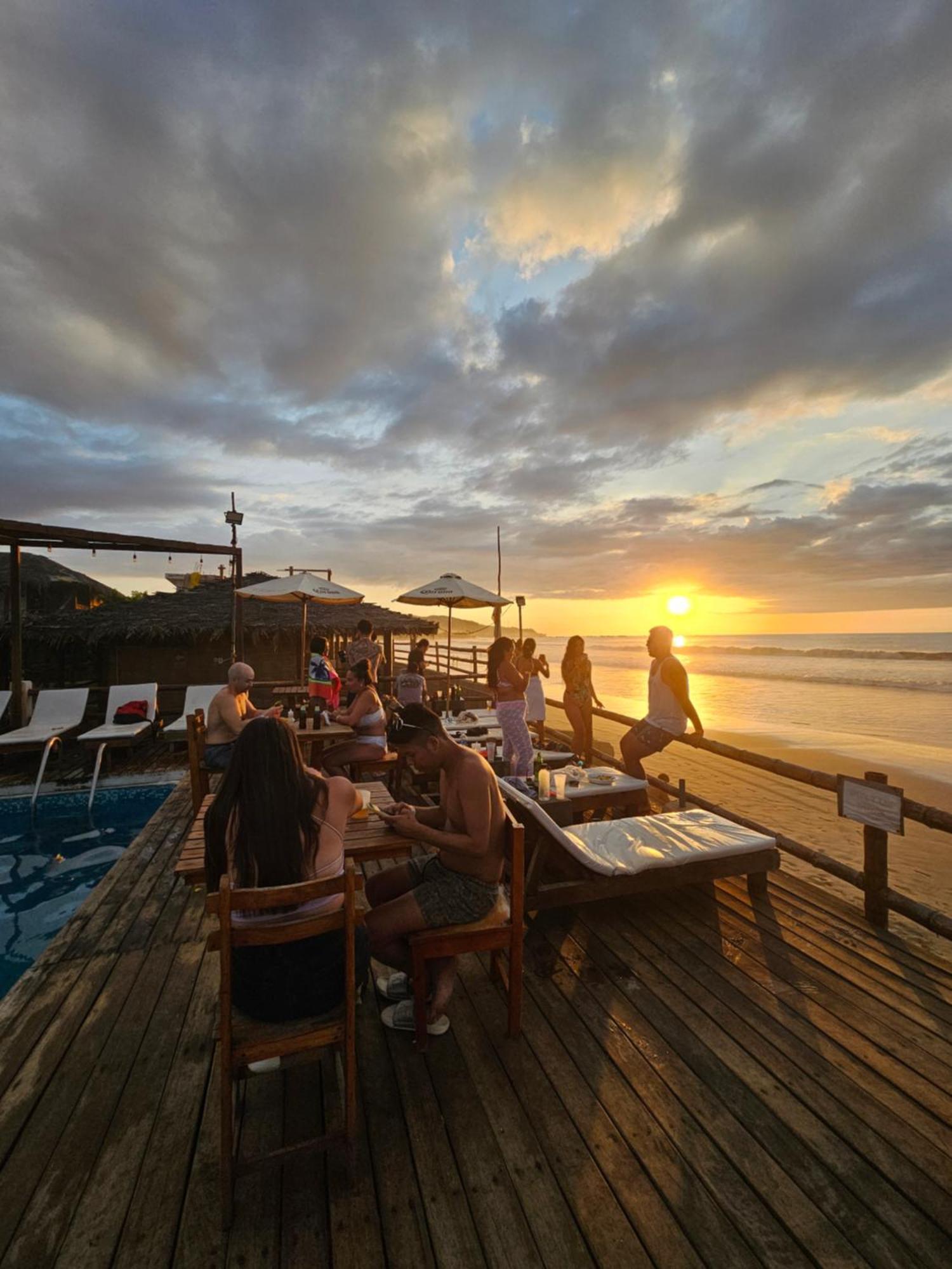 The Point Mancora Beach Exterior photo